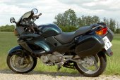 2000 Honda NT 650 V Deauville photo